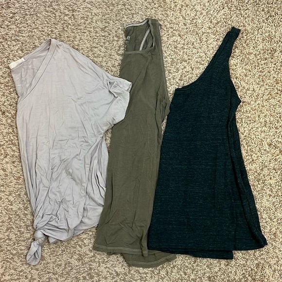 Size Small Shirt Bundle - Tank Tops & Short Sleeve - Picture 1 of 16